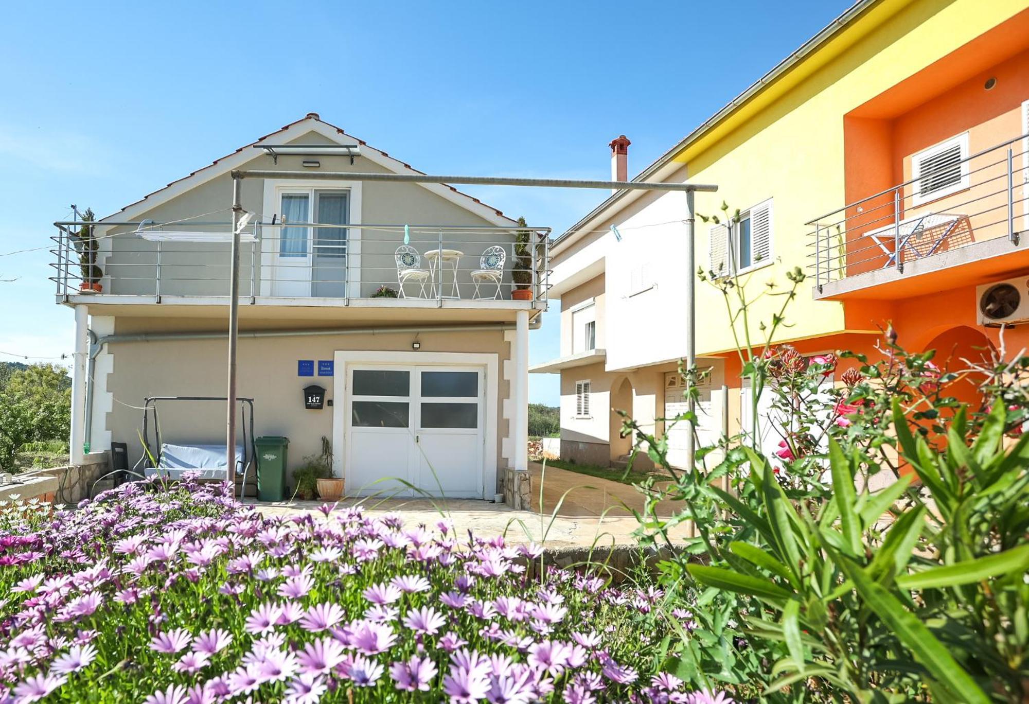 Z&A Studio Apartment With Parking Bozava Luaran gambar